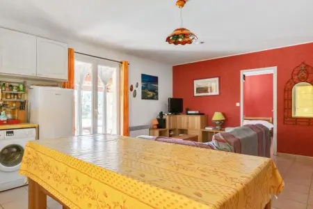 Villa Les Muriers, Escapade ensoleillée à Roquebrun - Photo 11