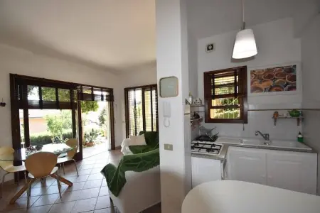 Casa Susanna, Chalet près du Lac Majeur avec Jardin - Photo 6
