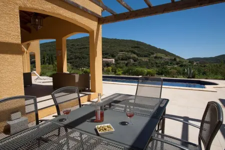 Au Cœur du Soleil, Villa Roquebrun avec piscine - Photo 6