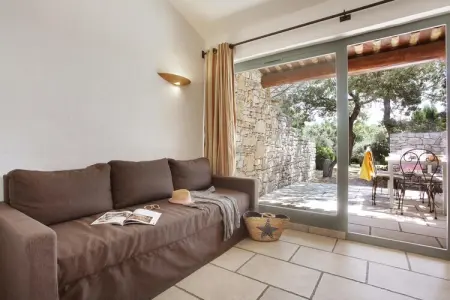 La Bastide des Chênes 1, Maisonette à Gordes au charme provençal - Photo 1
