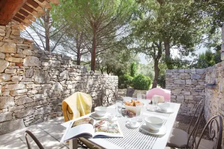 La Bastide des Chênes 1, Maisonette à Gordes au charme provençal - Photo 19