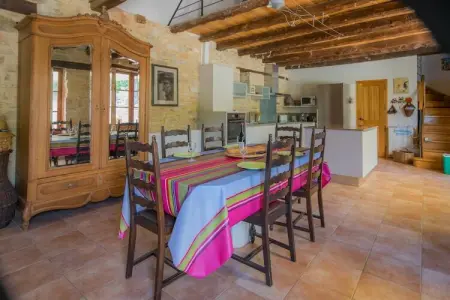 Maison Mayrac, Escapade au bord de la piscine en Dordogne - Photo 4