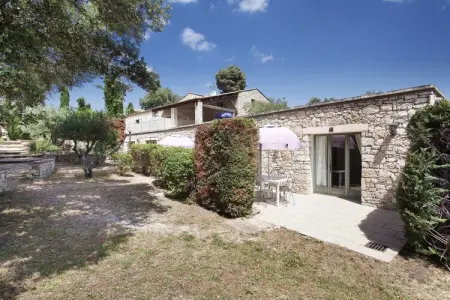 La Bastide des Chênes 2, Maisonette à Gordes près des collines - Photo 7