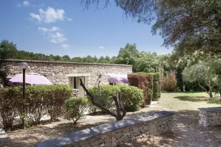 La Bastide des Chênes 3, Escapade Provençale avec Piscine - Photo 5