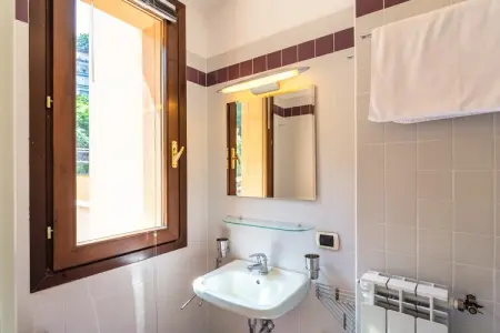 Verdelago Quattordici, Maison au bord du Lac Majeur avec piscine - Photo 18