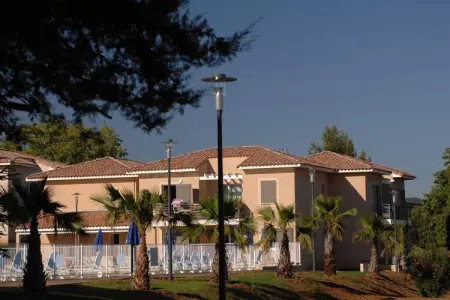 Residence Les Océanides 1, Retraite ensoleillée avec piscine - Photo 24