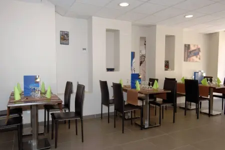 Residence Les Océanides 1, Retraite ensoleillée avec piscine - Photo 31