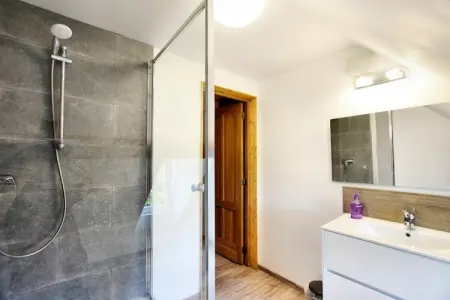 La  Conciergerie, Belle maison de vacances avec piscine privée à Beauraing - Photo 31