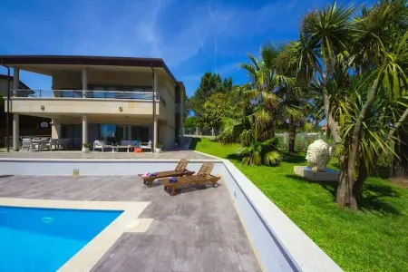 Villa Montalvo, Villa à Sanxenxo avec Vue Mer et Piscine - Photo 7