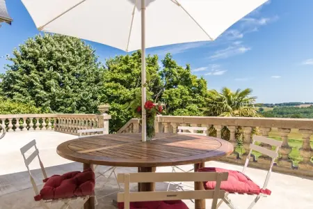 Un Manoir en Dordogne, Manoir élégant à Savignac - Photo 30