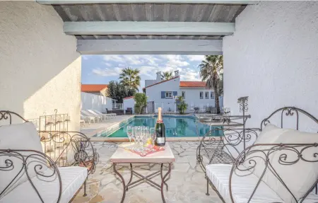 Maison 8 personnes à Baixas - Photo 1