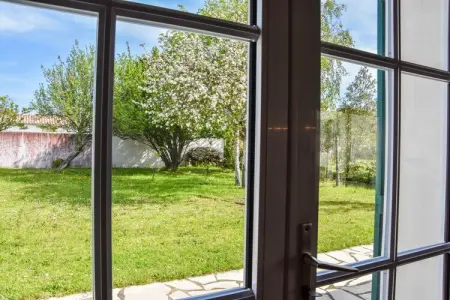 Maison indépendante sur l'île de Ré, Maison de vacances spacieuse près de la mer à Loix - Photo 6