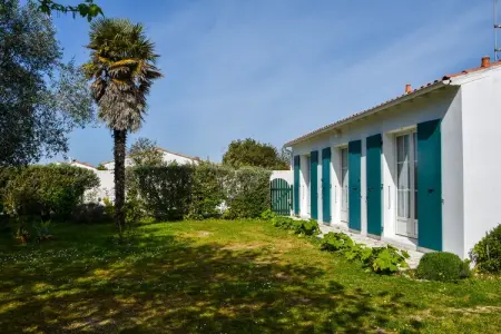 Maison indépendante sur l'île de Ré, Maison de vacances spacieuse près de la mer à Loix - Photo 12