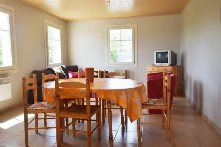 Villa Chassagnes, Maison de vacances au calme aux Vans avec piscine - Photo 2