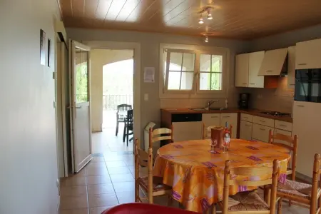 Villa Chassagnes, Maison à Toulon avec Piscine & Plage Proche - Photo 2