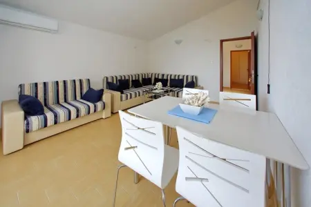 Beach property BAJA, Maison de Vacances à Starigrad près de la Plage - Photo 20