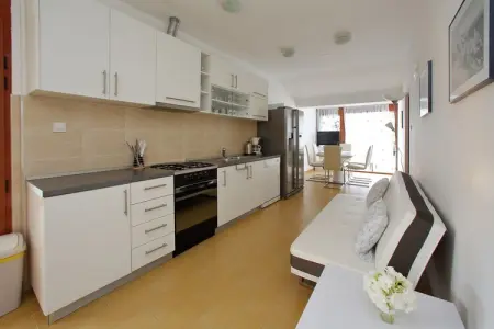 Beach property BAJA, Maison de Vacances à Starigrad près de la Plage - Photo 21