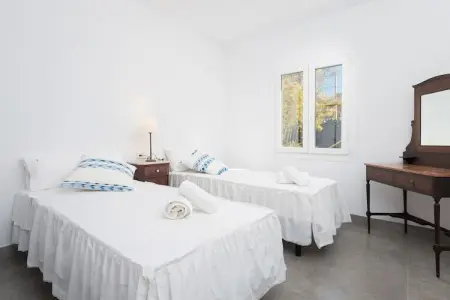 Cala Rafalino, Maison de ville en bord de mer avec jardin - Photo 22