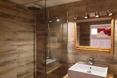 Au bord de L'Orb, Villa  avec piscine à Roquebrun - Photo 13