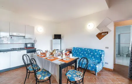 Trilo Sup, Appartement 6 personnes à Isola Rossa - Photo 2