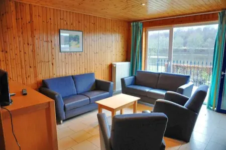 Libellule Style, Maison de Vacances à Vielsalm avec Vue sur le Lac - Photo 5