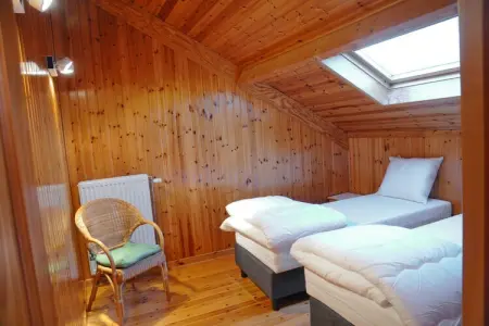 Libellule Style, Maison de Vacances à Vielsalm avec Vue sur le Lac - Photo 9