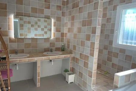 Villa Petite Champagne, Villa moderne avec piscine à Brives - Photo 15