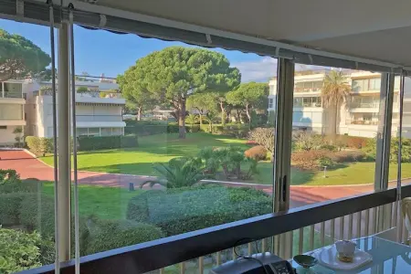 sur la plage, Appartement à Mandelieu près de la plage méditerranéenne - Photo 8