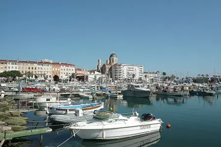 sur la plage, Appartement à Mandelieu près de la plage méditerranéenne - Photo 18