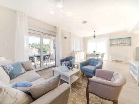 Sea Front Villa Lucija, Maison 10 personnes à Zadar - Photo 6