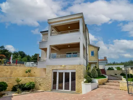 Sea Front Villa Lucija, Maison 10 personnes à Zadar - Photo 13