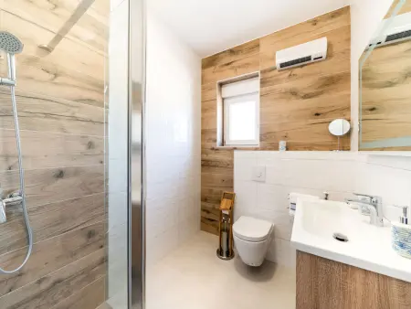 Sea Front Villa Lucija, Maison 10 personnes à Zadar - Photo 30