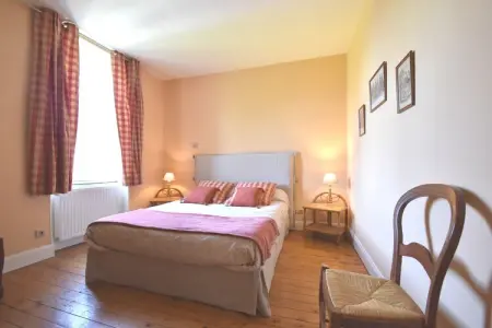 LE Moullin Mouille, Luxueuse demeure à Verneuil avec jardin clôturé - Photo 19