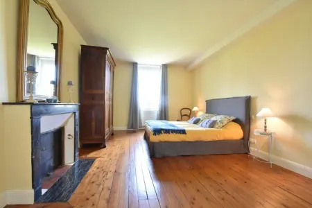 LE Moullin Mouille, Luxueuse demeure à Verneuil avec jardin clôturé - Photo 20