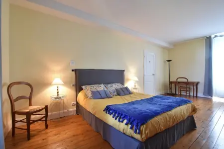 LE Moullin Mouille, Luxueuse demeure à Verneuil avec jardin clôturé - Photo 21