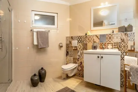 Villa Le Lu, Villa à Žrnovnica avec piscine chauffée - Photo 25