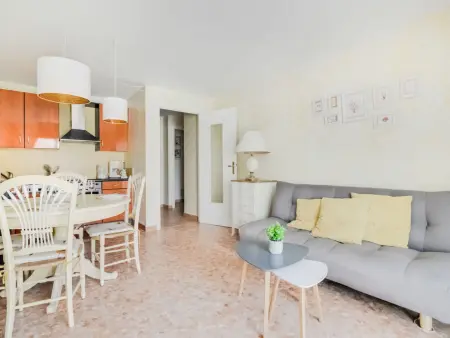 Reine Astrid, Appartement 4 personnes à Cannes - Photo 9