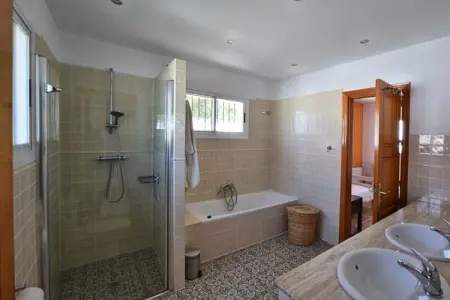 Casa Iris, Villa à Sayalonga avec Piscine Privée - Photo 6