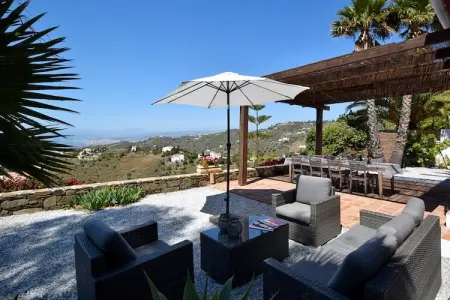Casa Iris, Villa à Sayalonga avec Piscine Privée - Photo 7