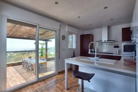 Casa Iris, Villa à Sayalonga avec Piscine Privée - Photo 11