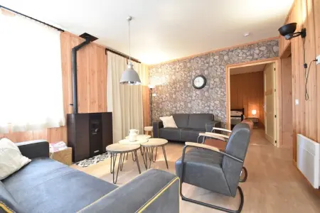 Apt 6 pers piscine, Manoir à Cuzy avec piscine et vue sur forêt - Photo 9