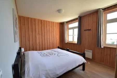 Apt 6 pers piscine, Manoir à Cuzy avec piscine et vue sur forêt - Photo 13
