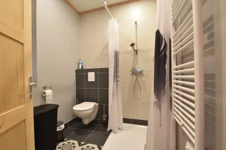 Apt 6 pers piscine, Manoir à Cuzy avec piscine et vue sur forêt - Photo 16