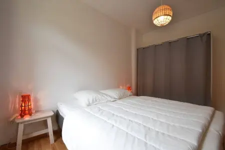 Apt  Piscine 4 pers - Levien, Manoir à Cuzy avec Piscine - Photo 18