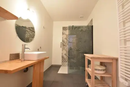 Apt  Piscine 4 pers - Levien, Manoir à Cuzy avec Piscine - Photo 26