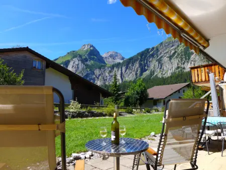 Laerchehus Ost, Appartement 6 personnes à Kandersteg - Photo 2