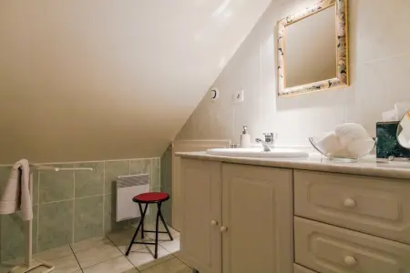 Las Gouttas, Maison de vacances chic avec piscine - Photo 24