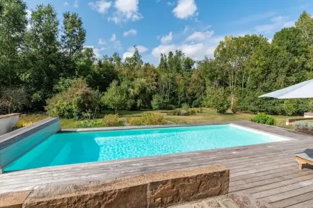 En pleine nature, Ferme à Yèvre-le-Châtel avec piscine - Photo 8