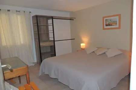 La Queue du Loup, Maison à Buisson avec Piscine Privée - Photo 2
