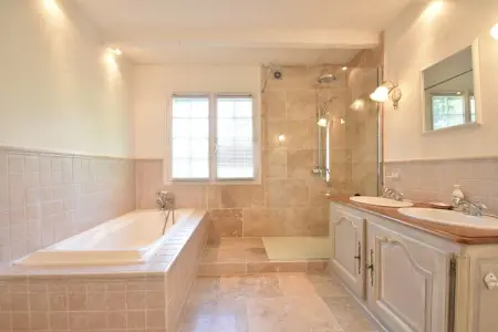 Belle Villa 16 pers Piscine, Villa de luxe en Dordogne avec piscine privée - Photo 19